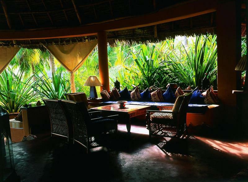 Kinasi Lodge Utende ภายนอก รูปภาพ