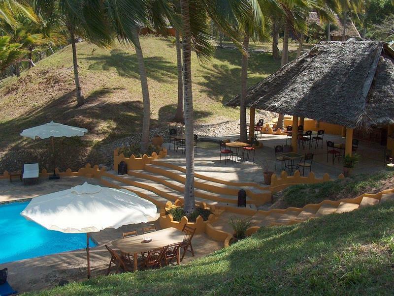 Kinasi Lodge Utende ภายนอก รูปภาพ